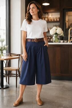 Navy blue wide leg leg Culottes - Size 10